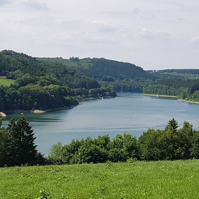 Hennesee bei Meschede