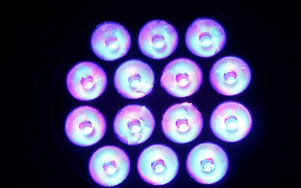 LED-Leuchten an der Decke