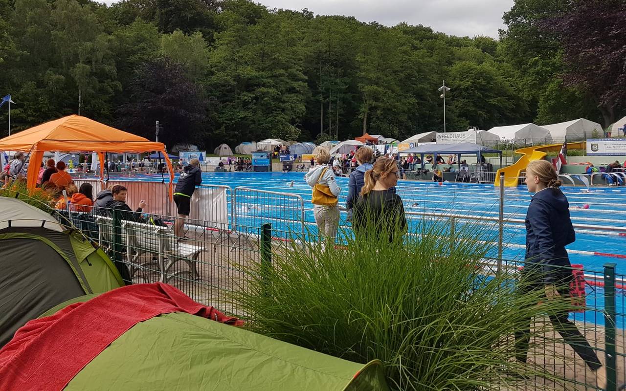 Pfingstschwimmfest des SV Neptun Neheim-Hüsten in Neheim.