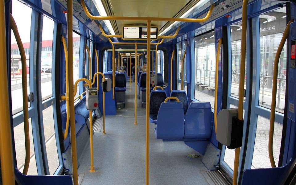 Bus