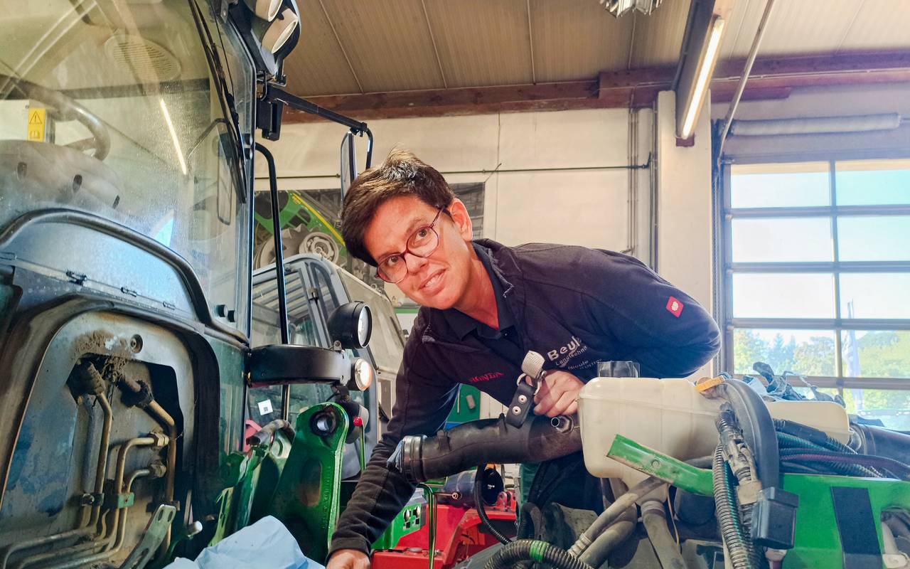 Treckerexpertin Nicole Beule im positiven Stress