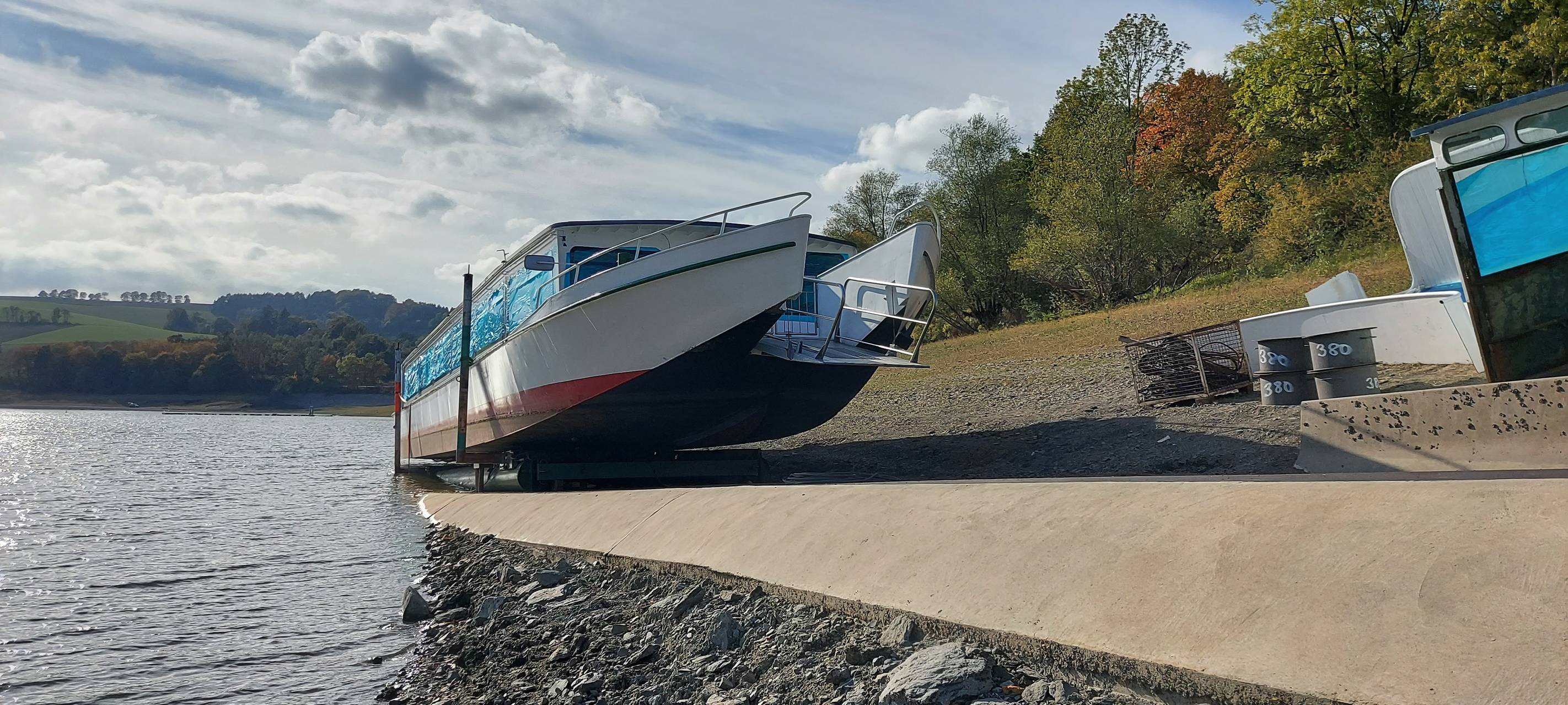 Sauerland: Schiffe  auf Talsperren fahren noch mit Diesel