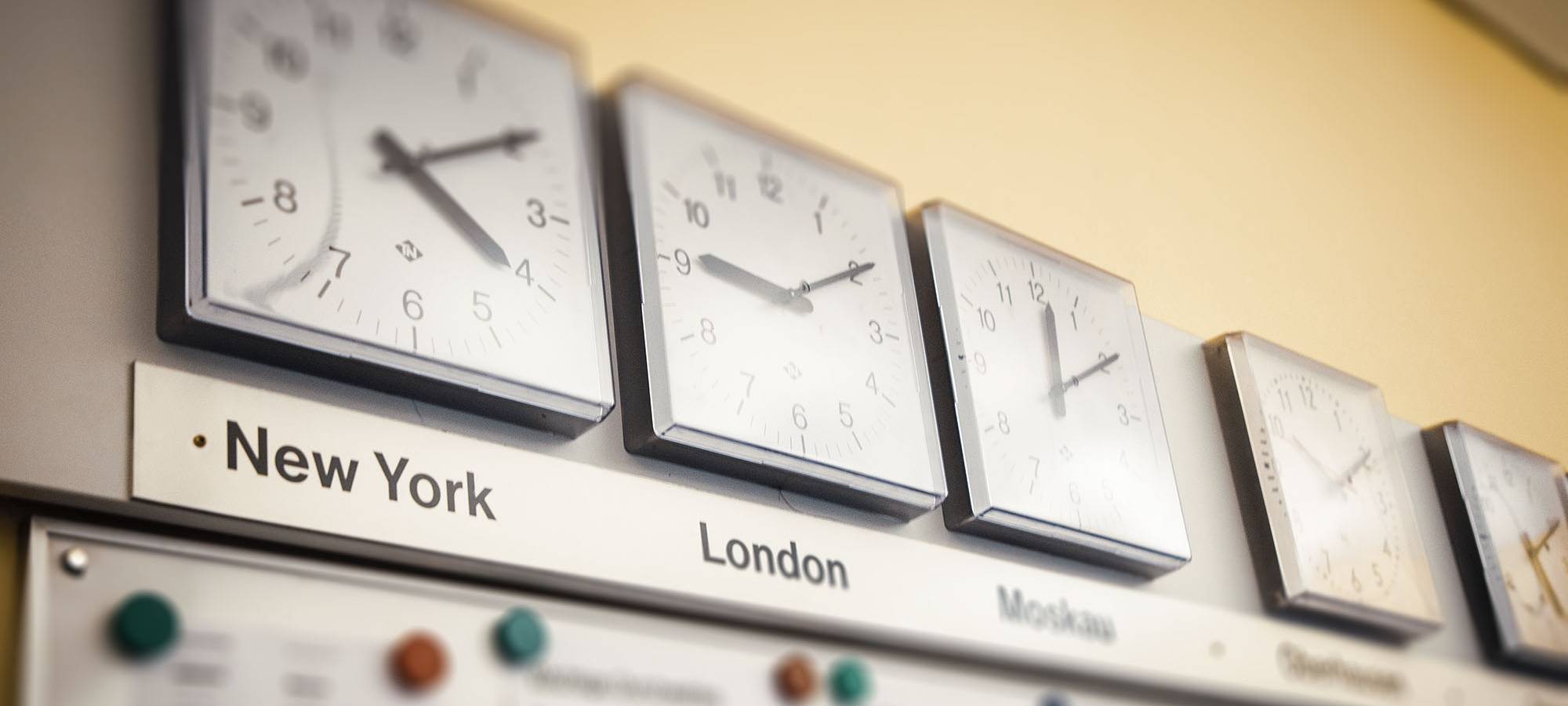 Mutmaßlicher Sprengstoff auf A3 - zwei Festnahmen