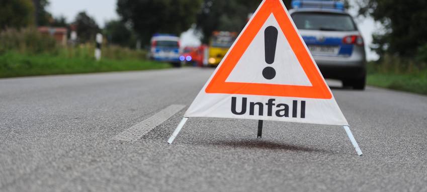 Meschede: Verkehrsunfall auf der B55