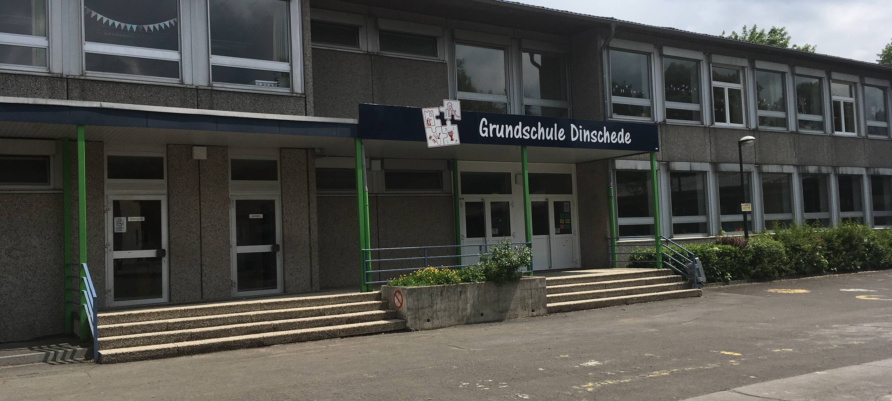 Die Grundschule in Arnsberg-Oeventrop-Dinschede.