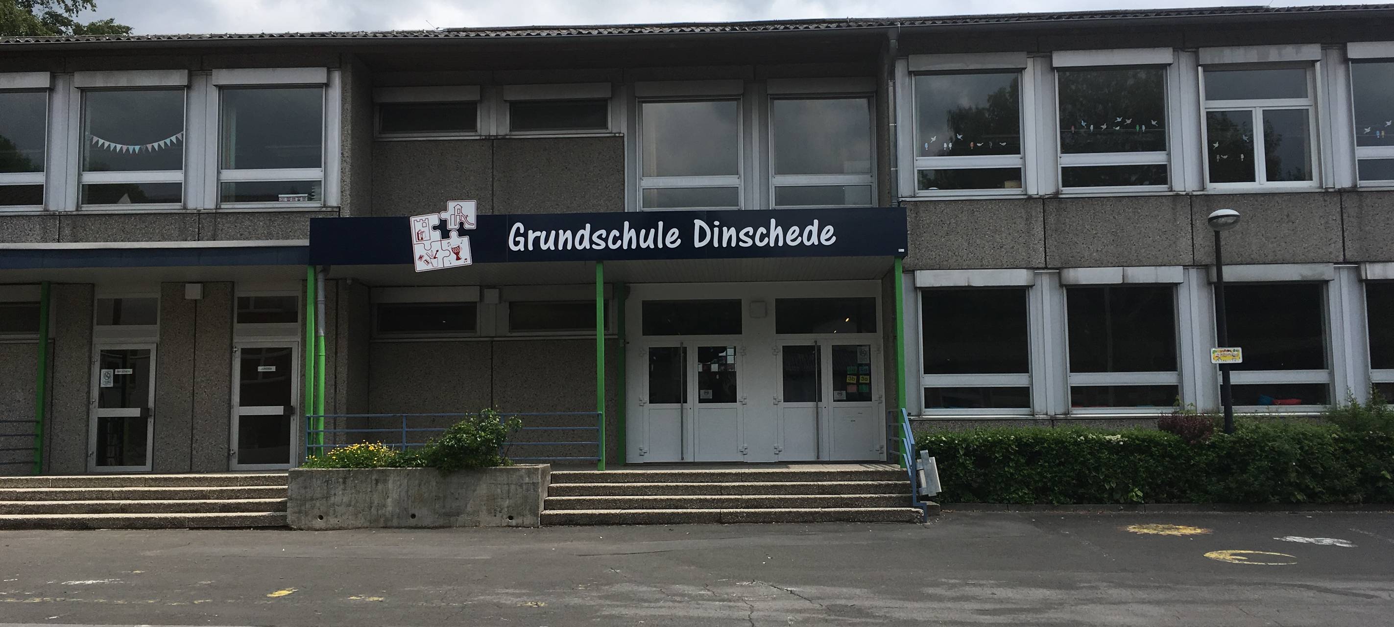Die Grundschule in Arnsberg-Oeventrop-Dinschede.