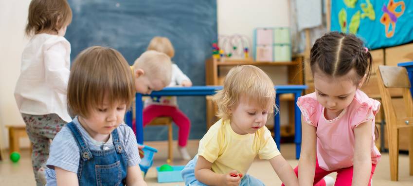 Kinder im Sauerland beim ersten Kita-Besuch immer jünger
