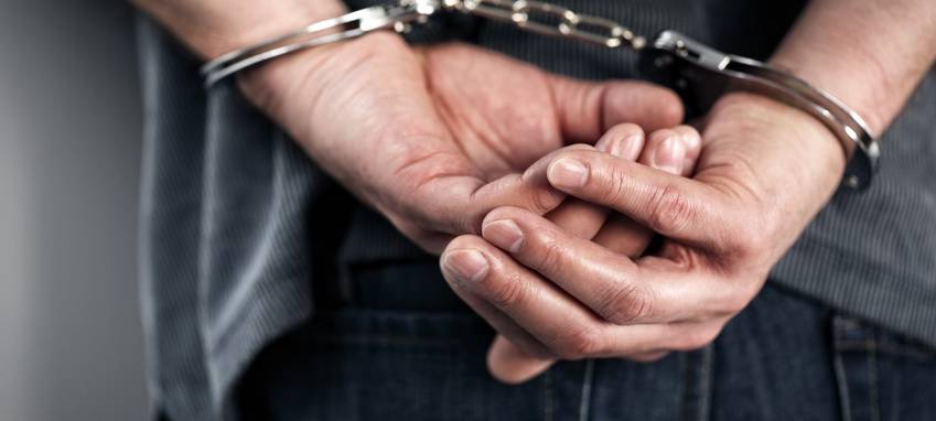 Polizei im Sauerland schnappt zwei mutmaßliche Räuber