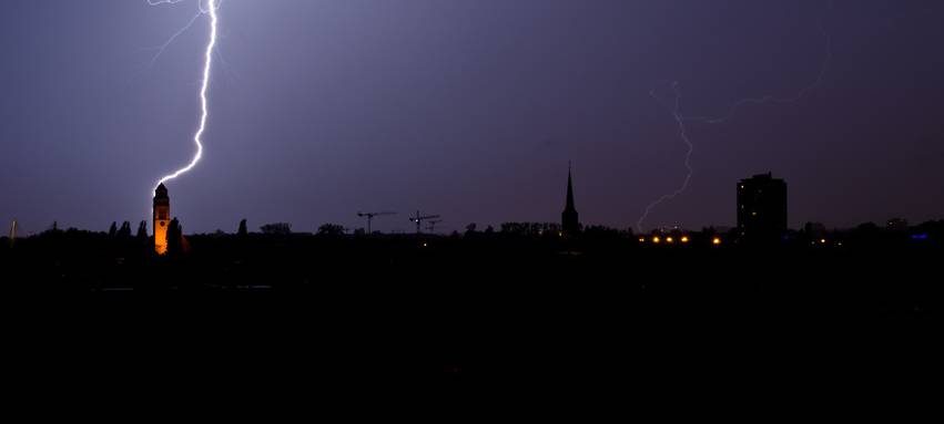 Blitzeinschlag in Arnsberg-Oeventrop
