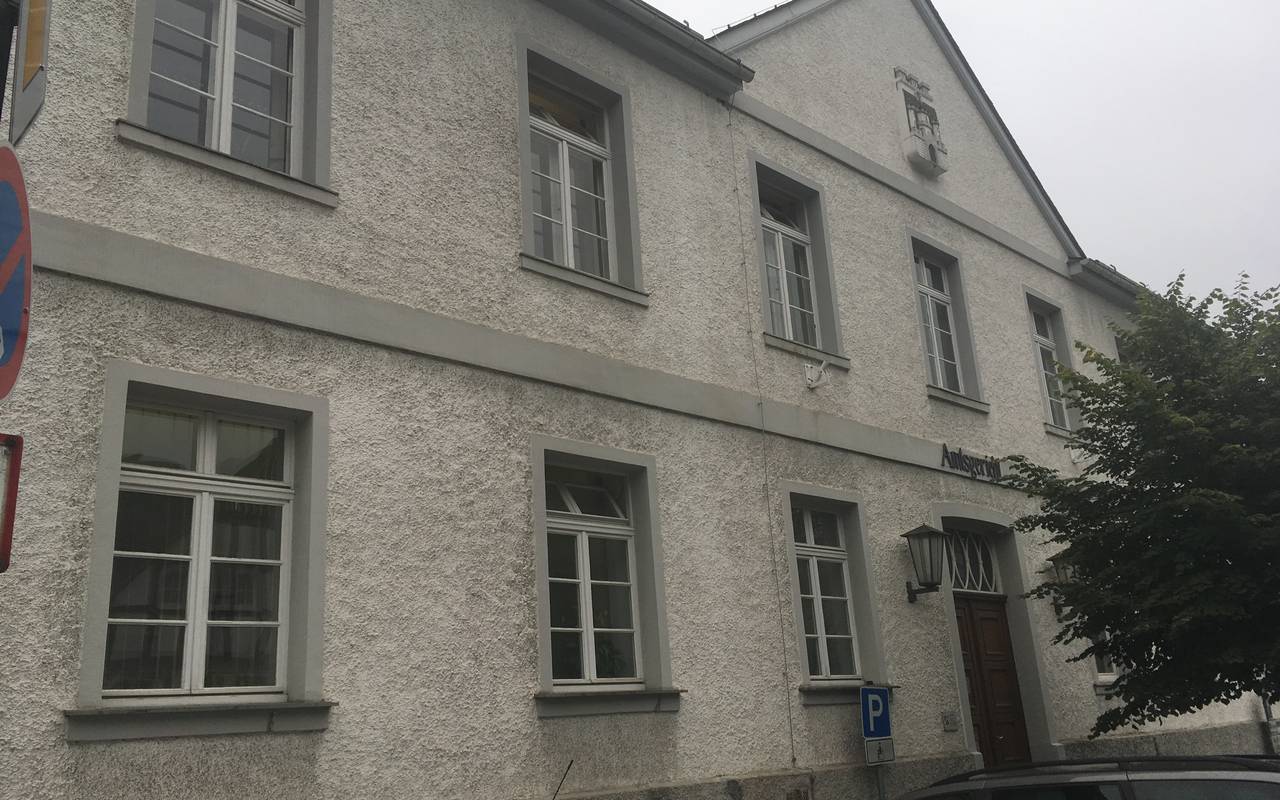 Bild des Amtsgericht Schmallenberg in Bad Fredeburg.