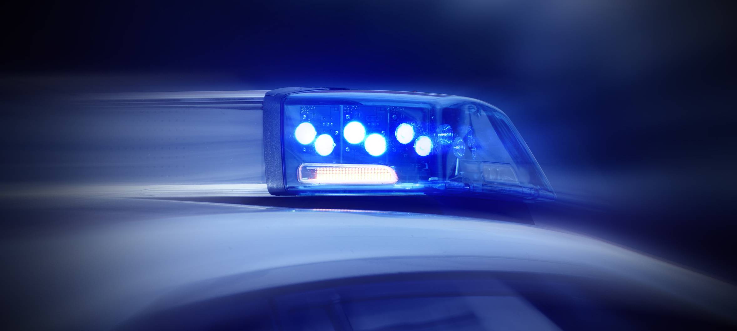 Polizei hält LKW-Fahrer auf A44 bei Marsberg an