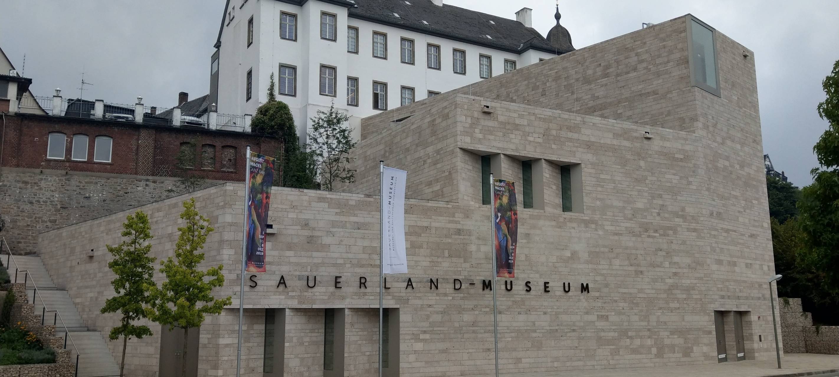 Geld für Demokratie-Ausstellung in Arnsberg