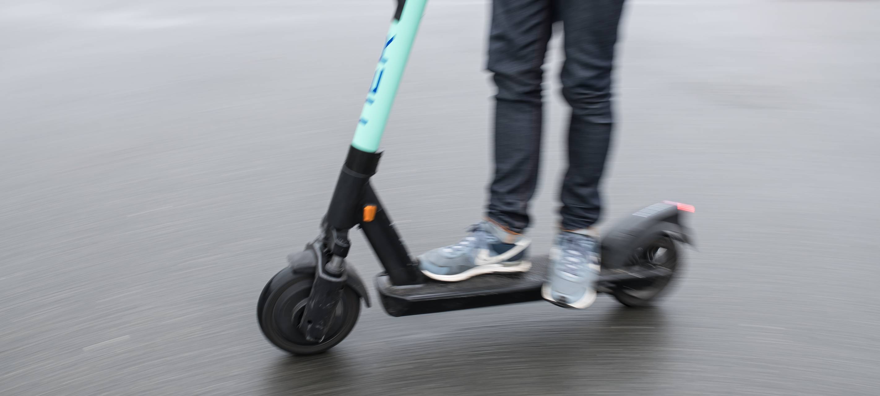 E-Scooter- und Autofahrer im Sauerland unter Drogen auf Tour
