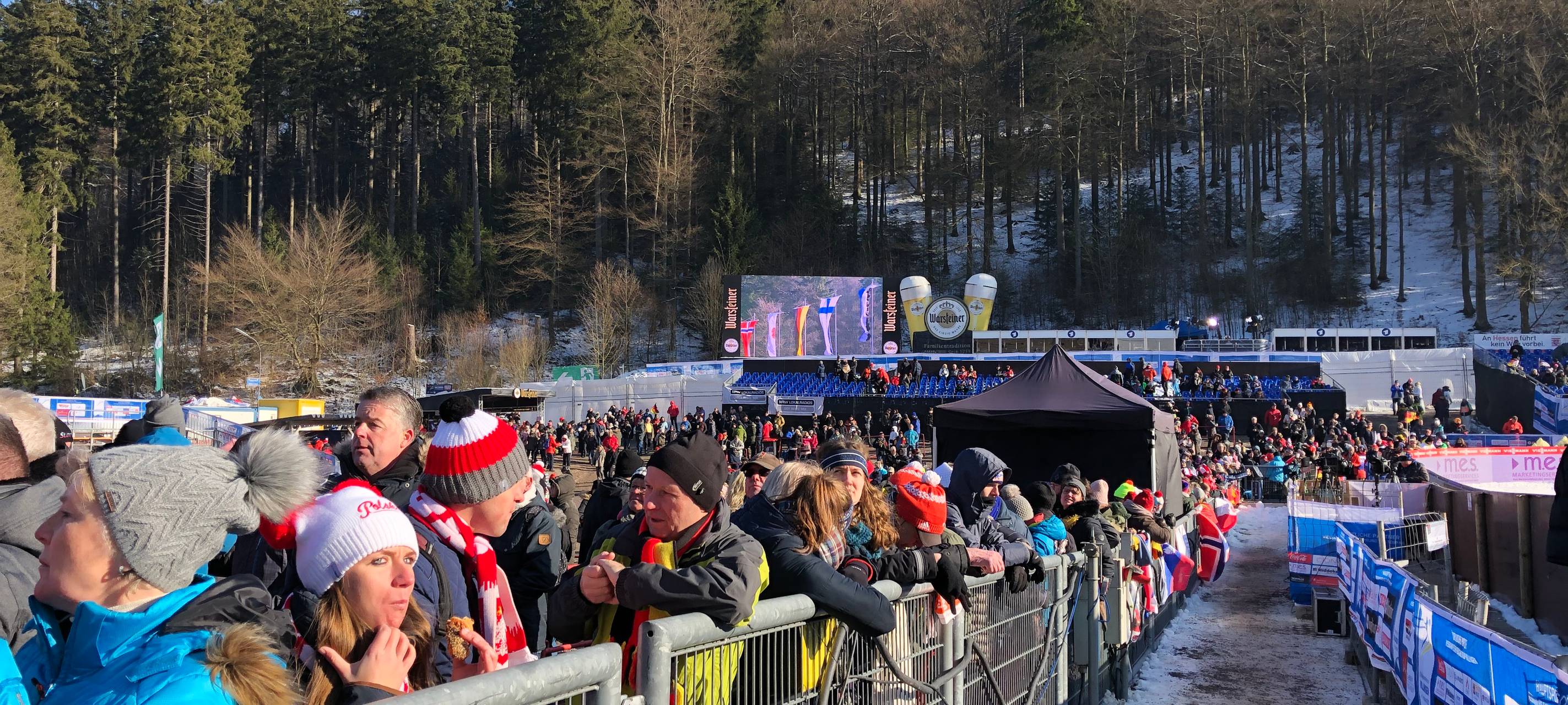 Skispringen gestartet