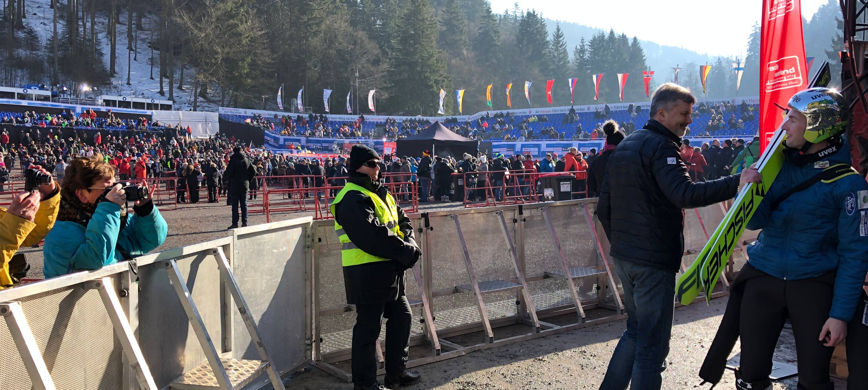 Skispringen gestartet