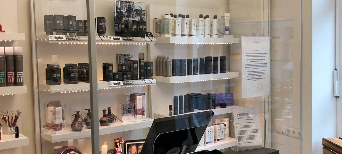 Friseure im Sauerland bereiten sich auf Neustart vor