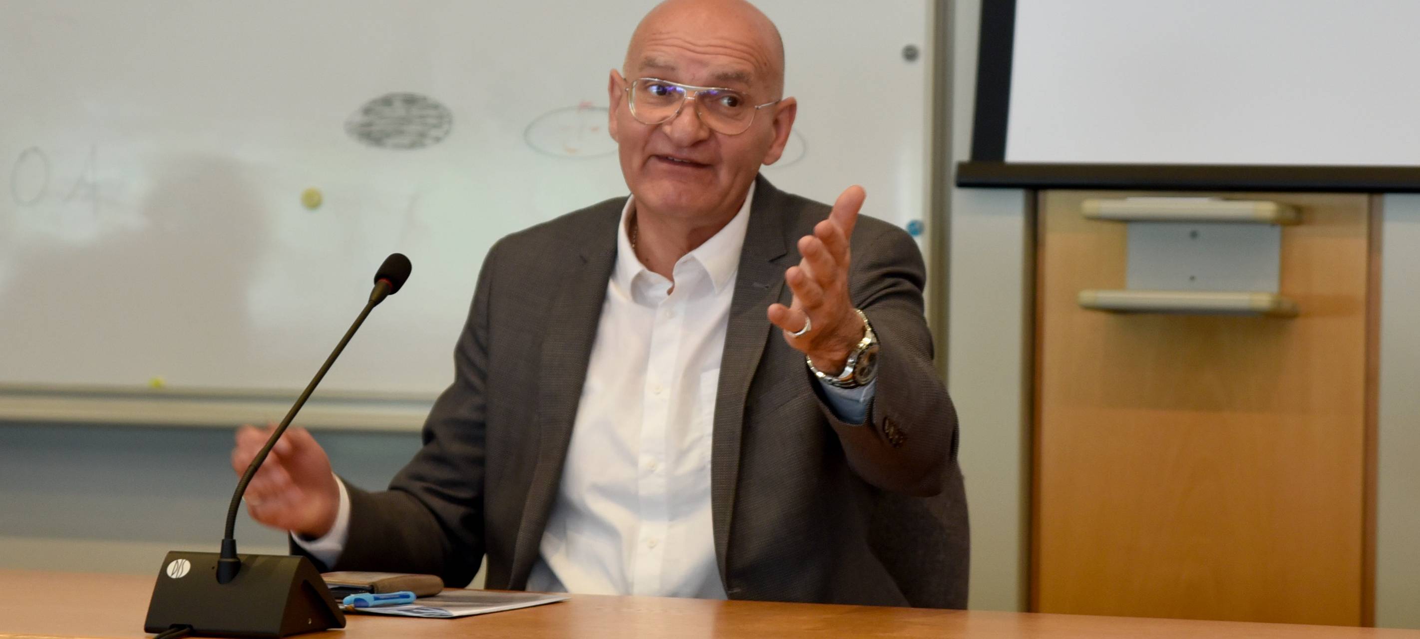 Anzeige gegen Unbekannt