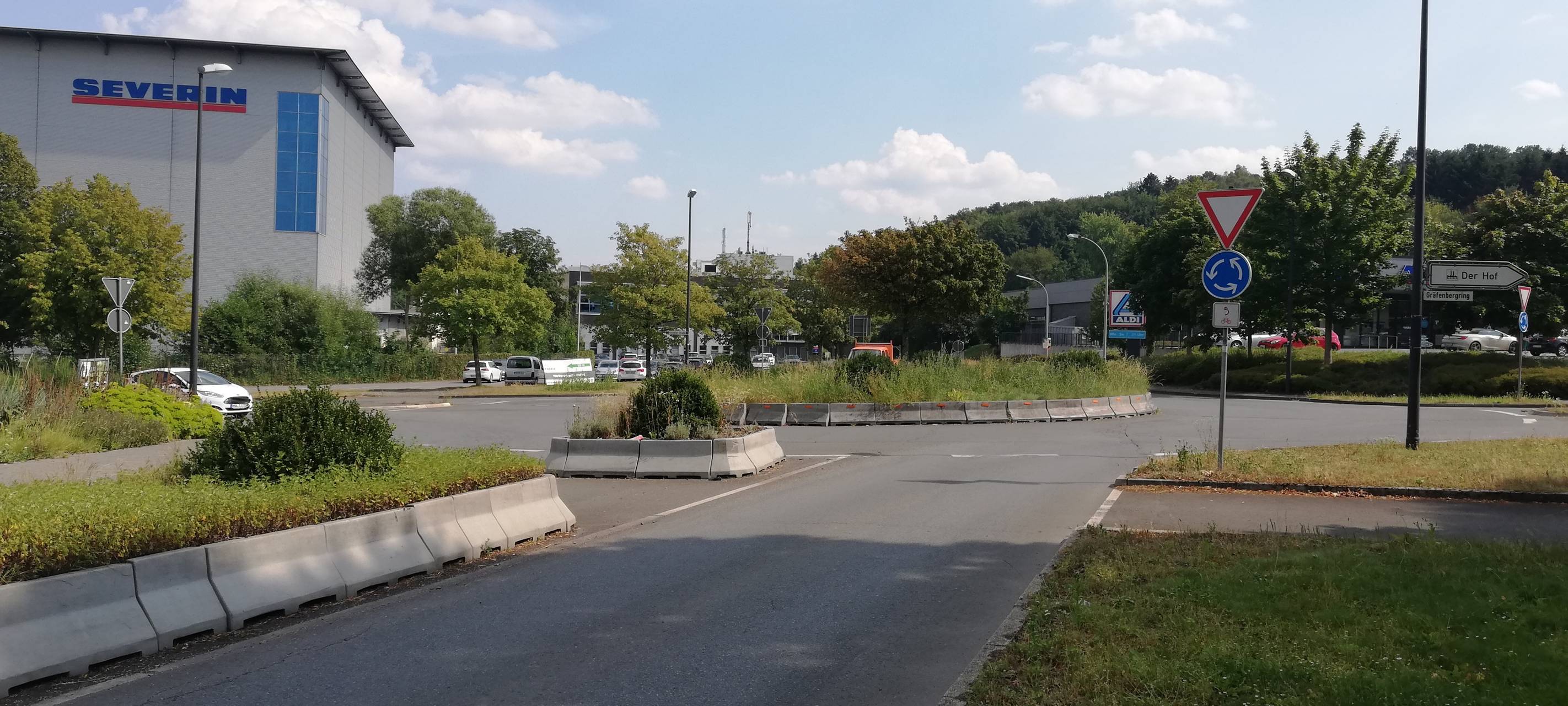 Bauarbeiten am Kreisverkehr in der Sunderner Röhre