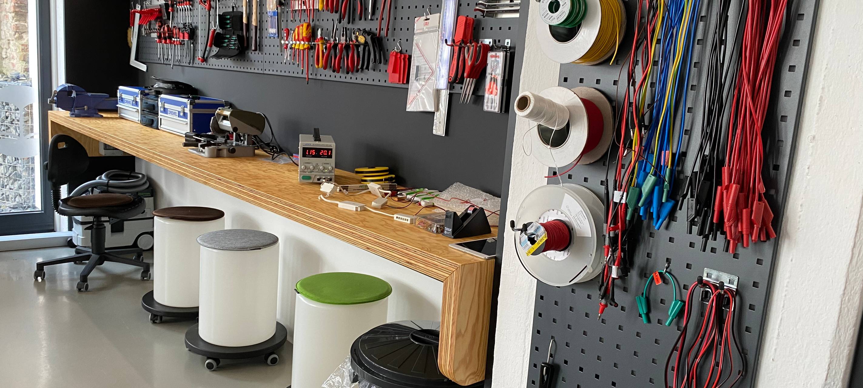 Neues Schülerlabor "F.Lux" in Neheim