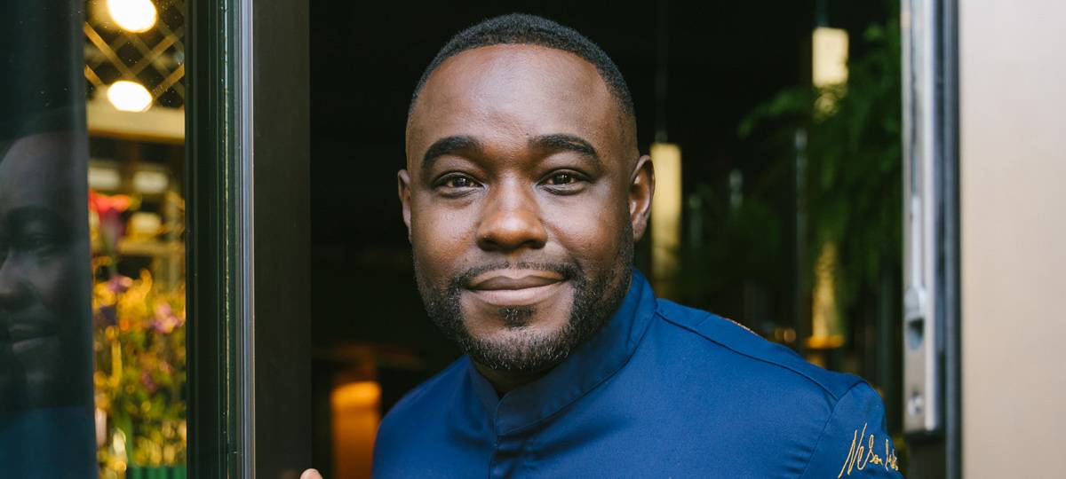 Gute Laune dank Kochen: Powerhühnersuppe von Nelson Müller