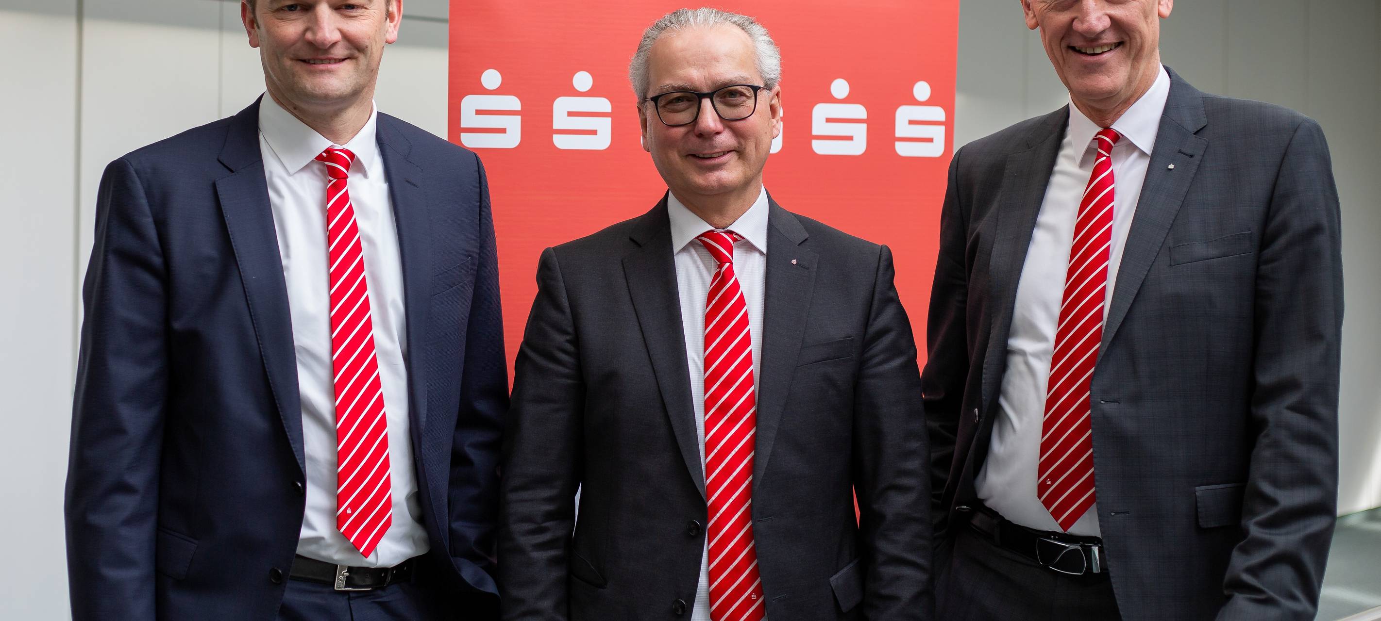 Sparkassen im Hochsauerland ziehen Bilanz