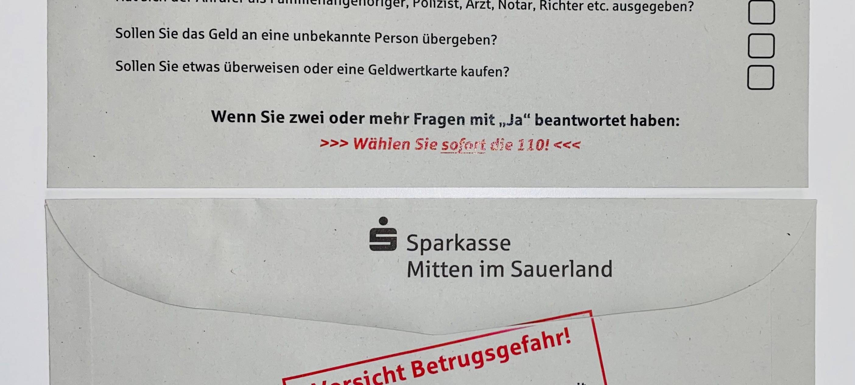 Warnumschläge der Polizei