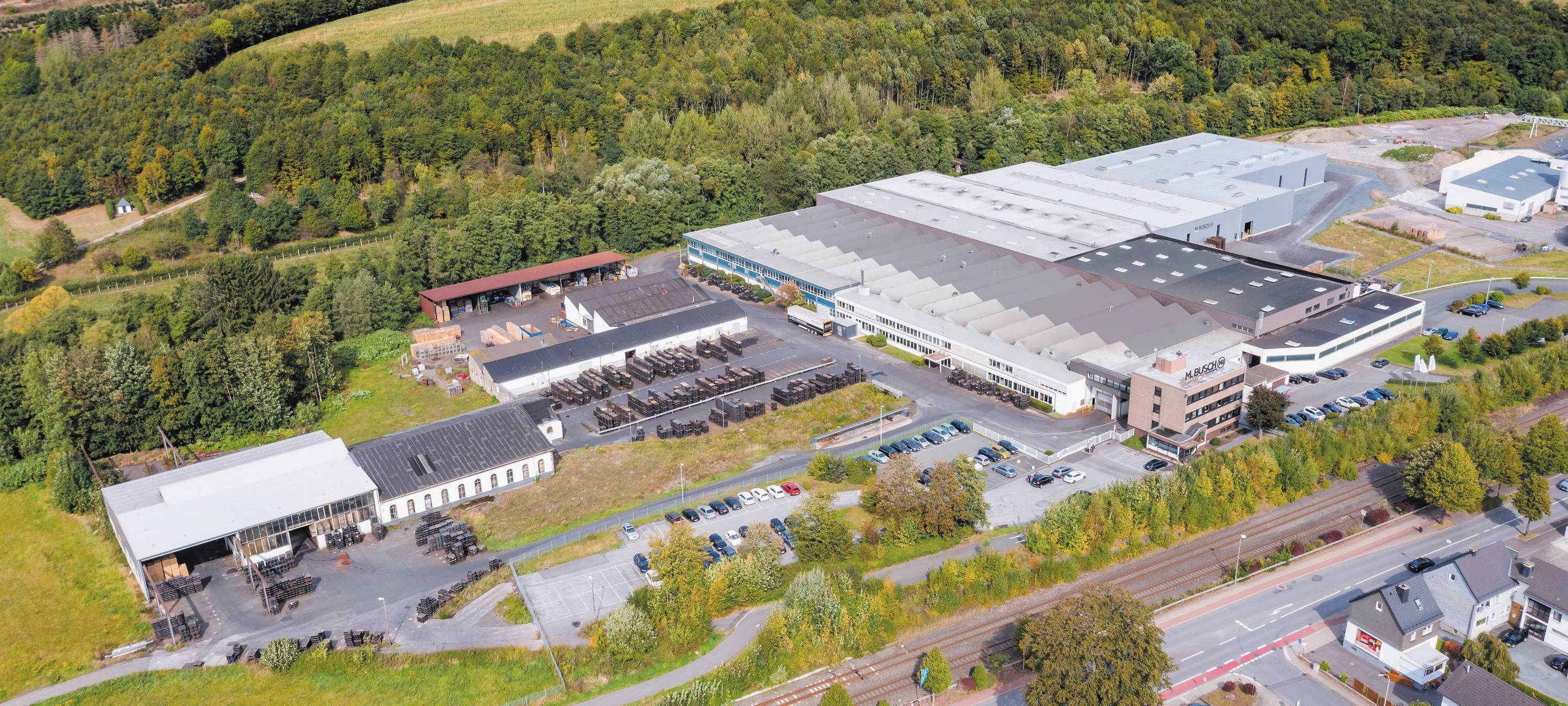 M. Busch baut 47 Stellen in Bestwig und Meschede ab