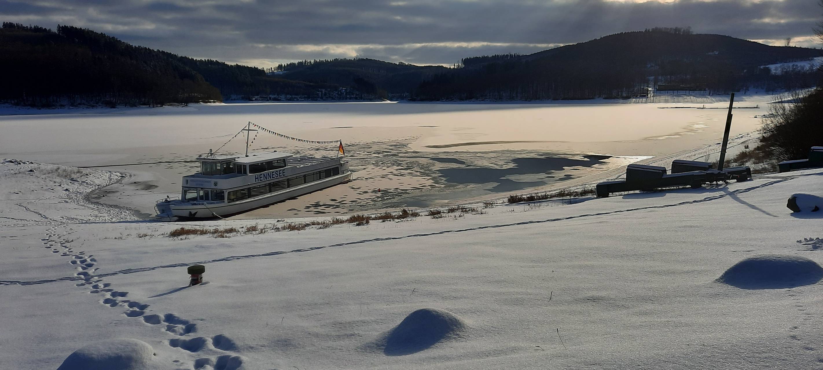 Entspannte Lage: Schneetouristen im Sauerland
