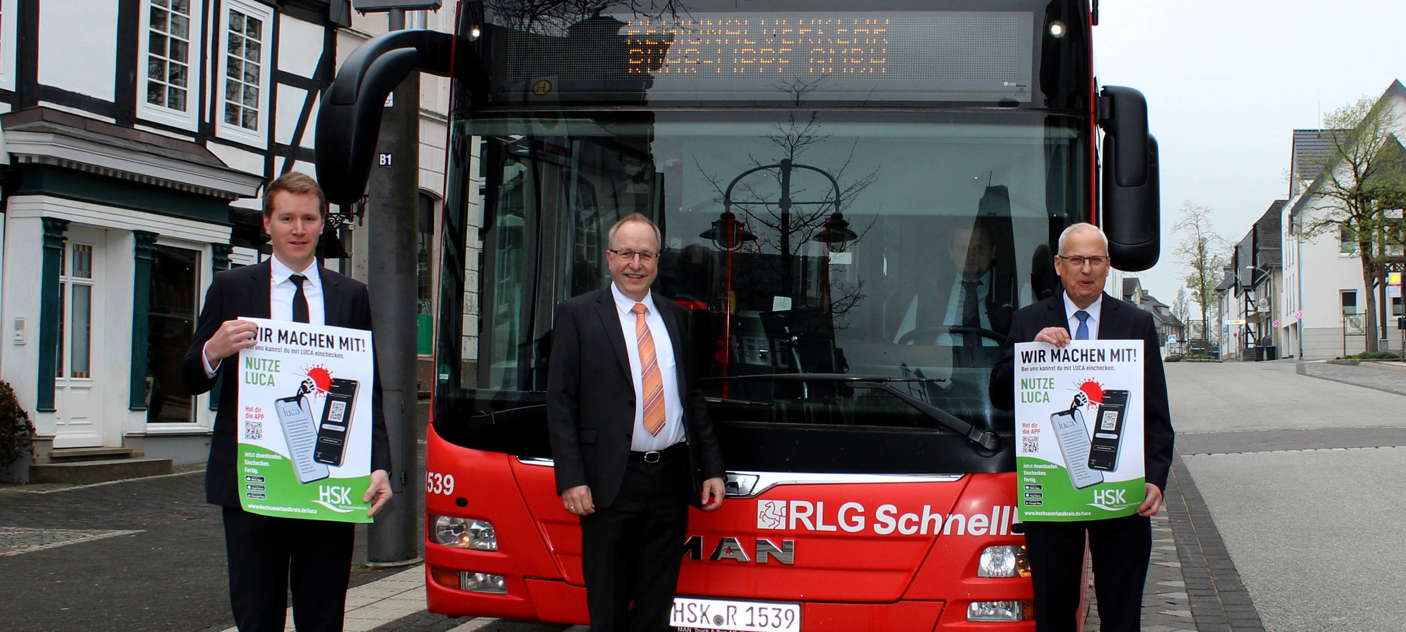 Busse im HSK nutzen die luca-App