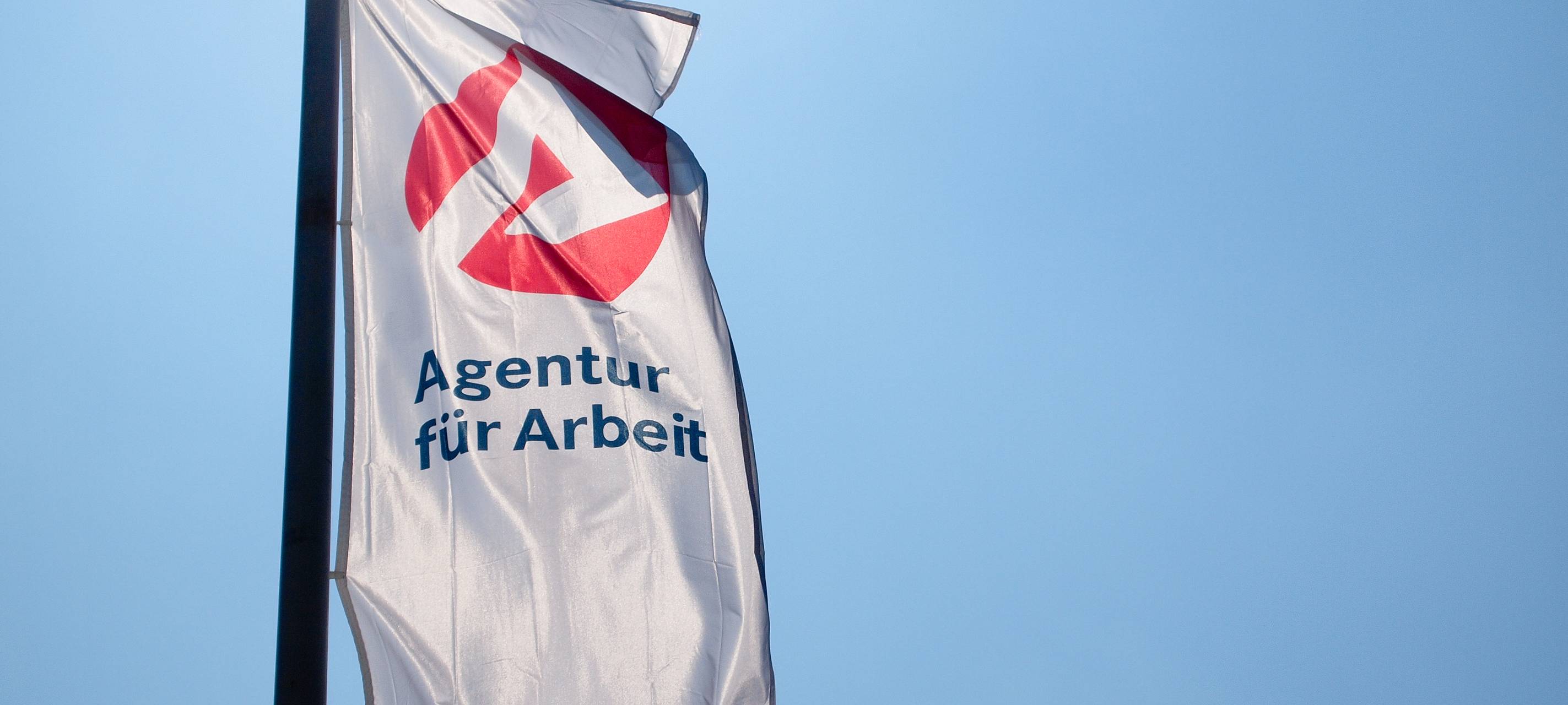 Sauerland: Sommer lässt Arbeitslosigkeit steigen