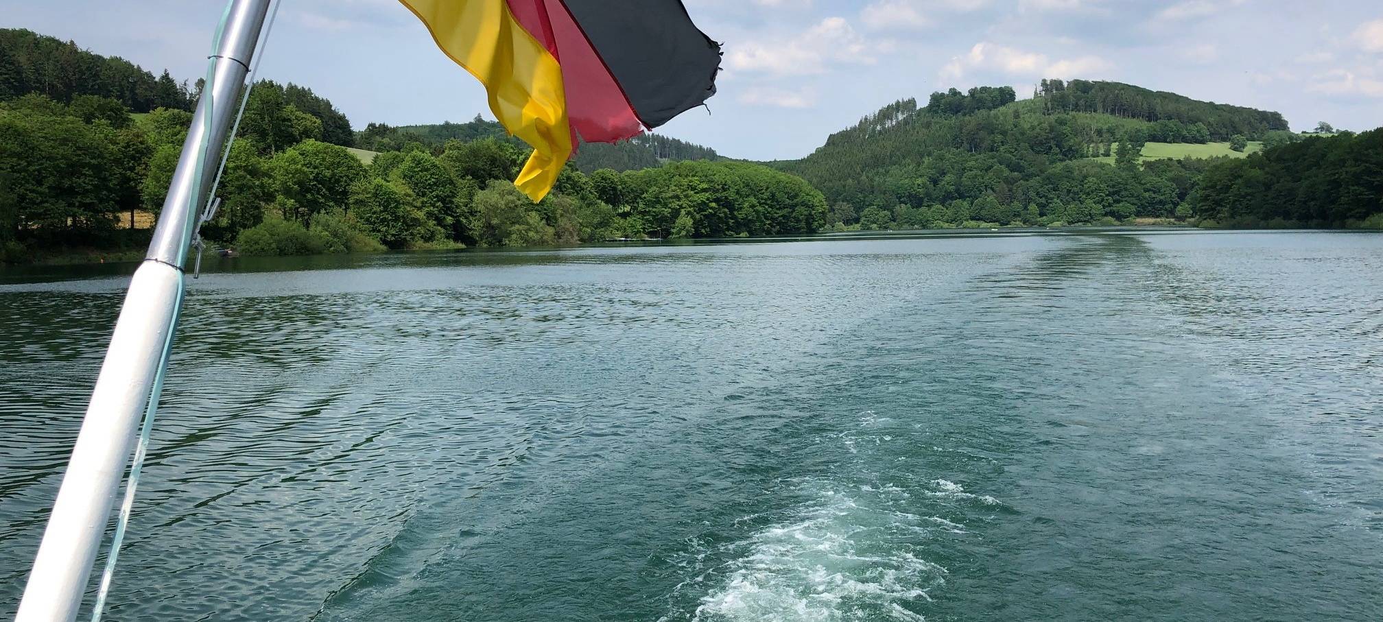 Hennesee: in Meschede endet die Fahrgastschiff-Saison
