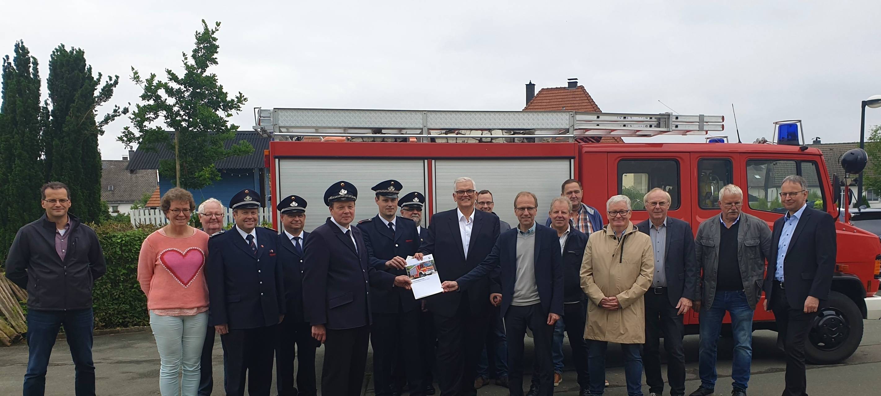 250.000 Euro für Feuerwehrhaus in Brilon-Madfeld