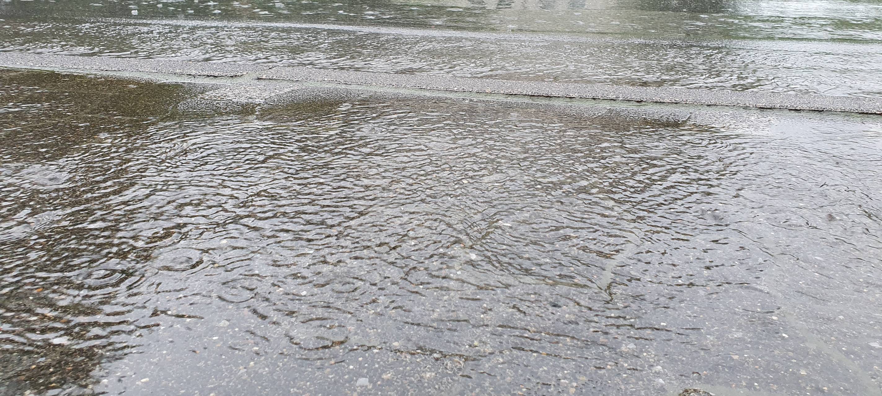 Warnung vor Überflutungen