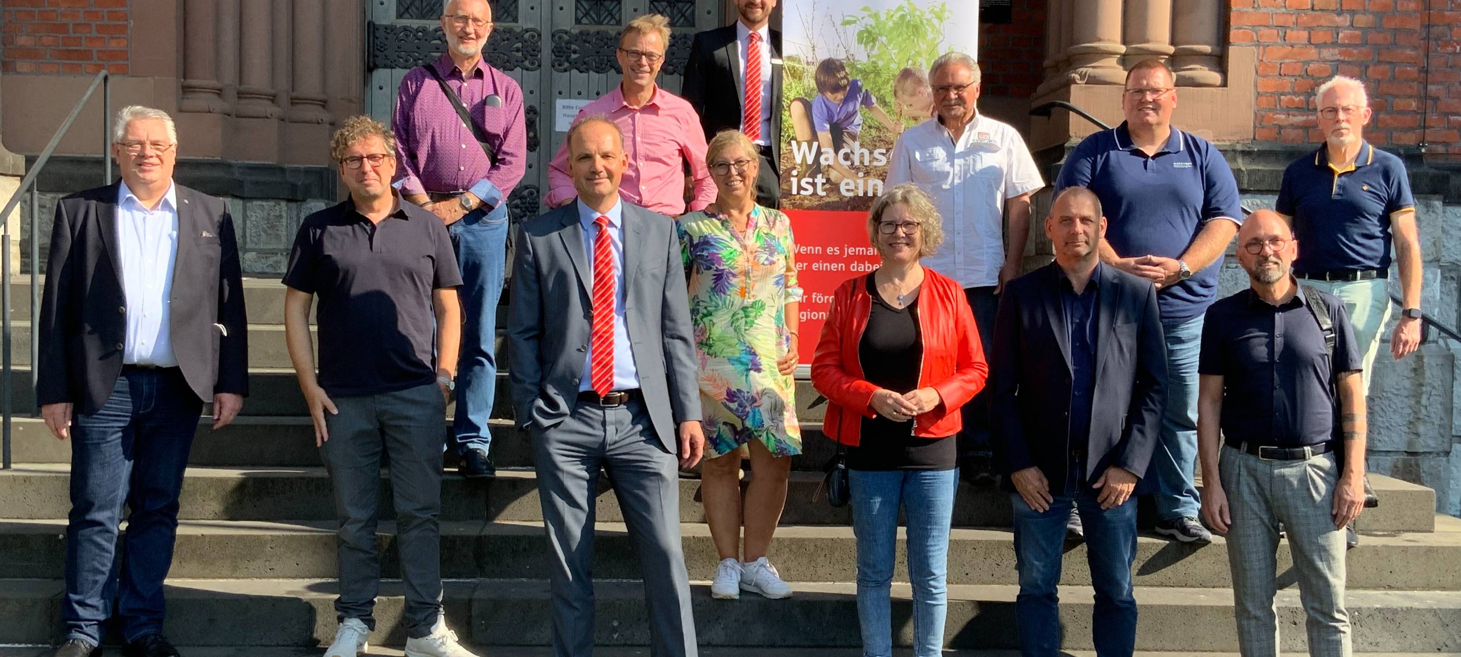 Sparkassenstiftung unterstützt Vereine im Sauerland