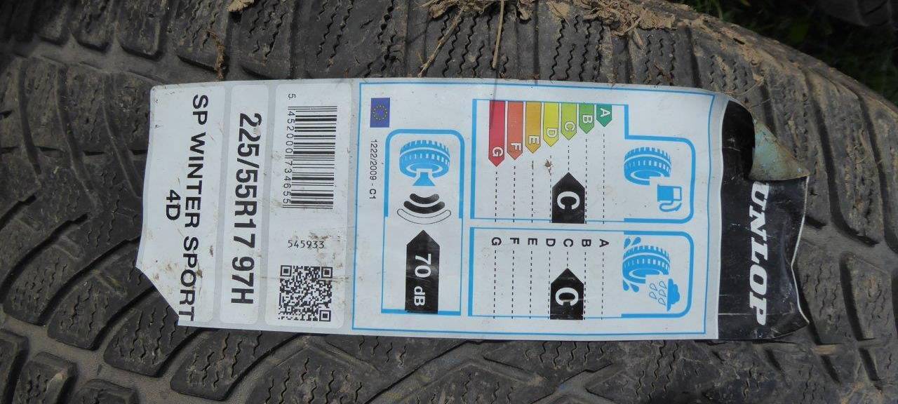 Schon wieder illegal Altreifen bei Olsberg entsorgt