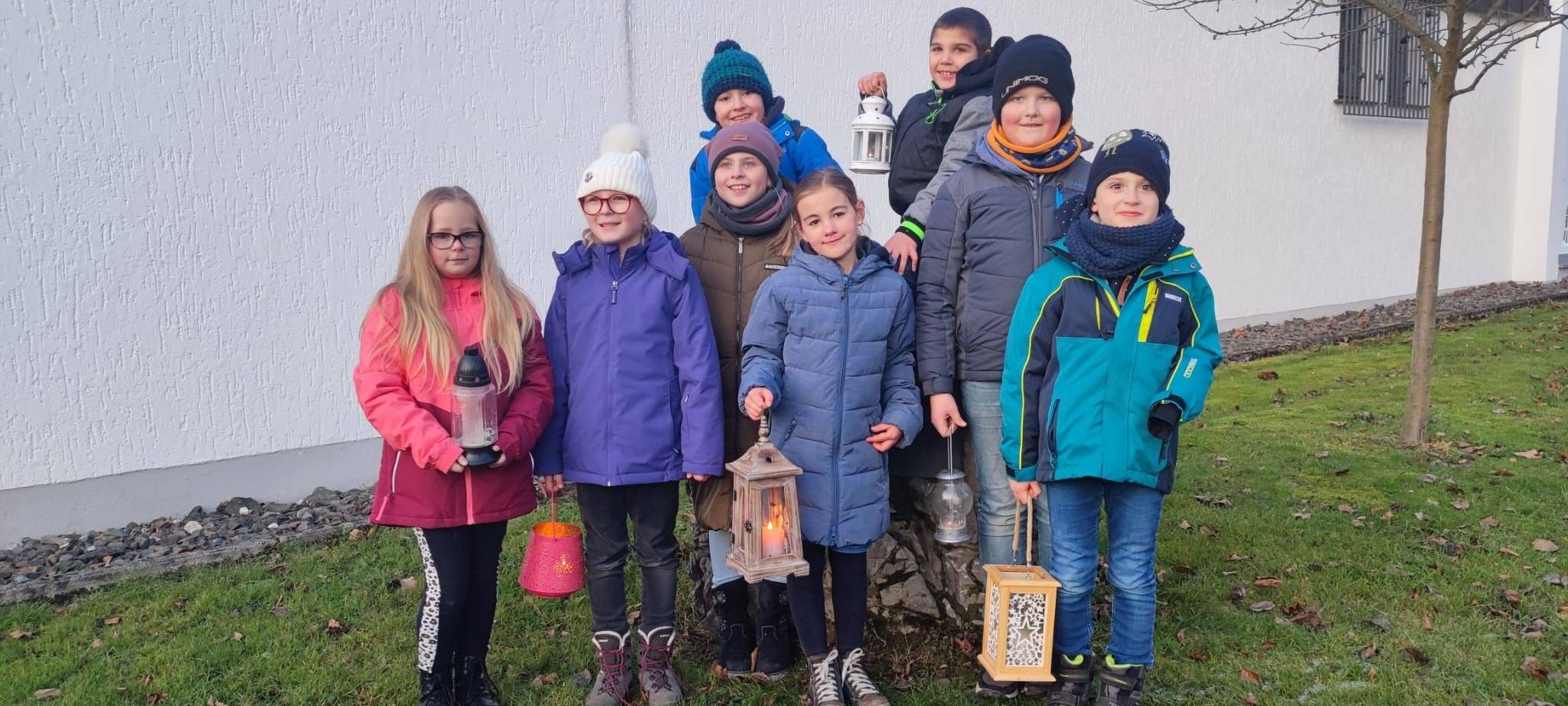 Kommunionskinder aus Eslohe spenden an Lichtblicke