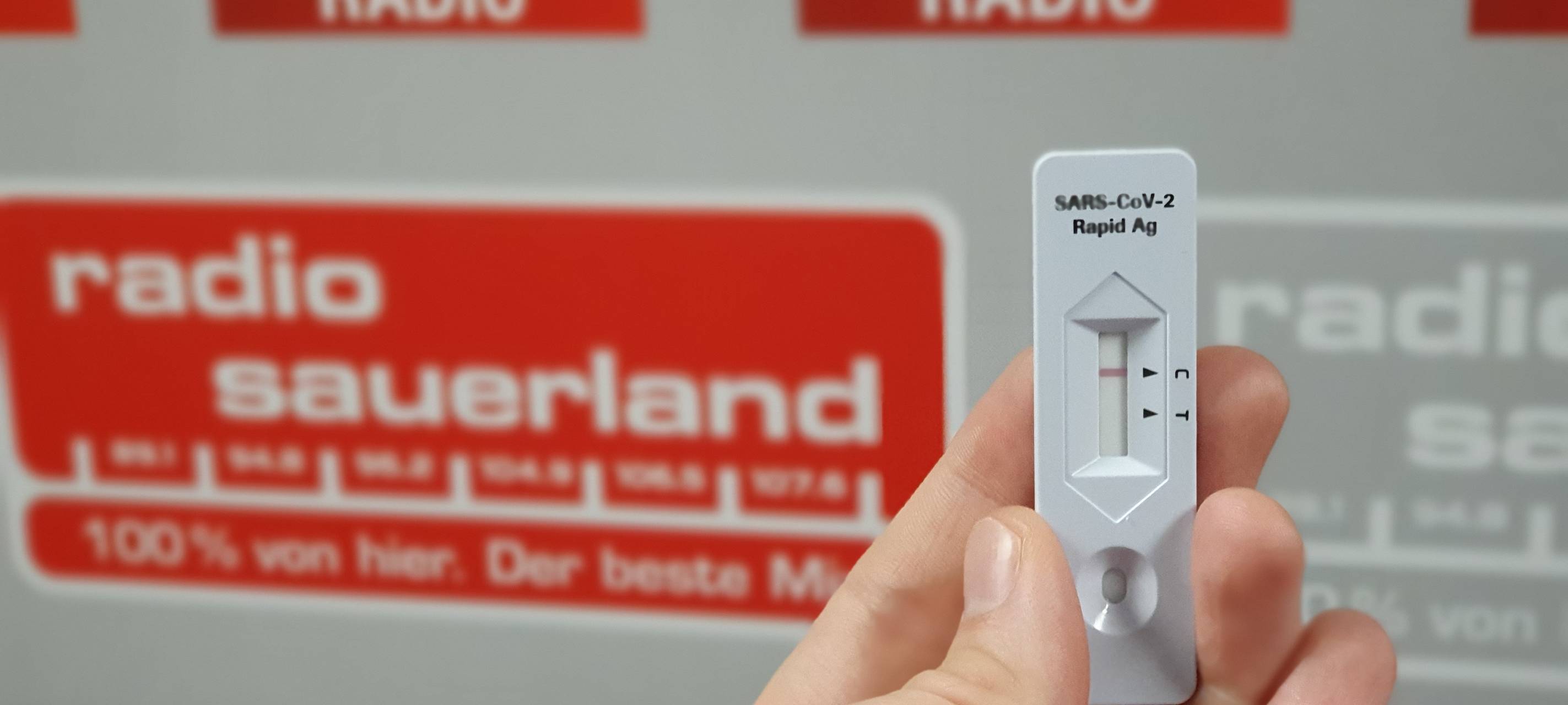 Zum Nachhören: Tests kosten 3 Euro