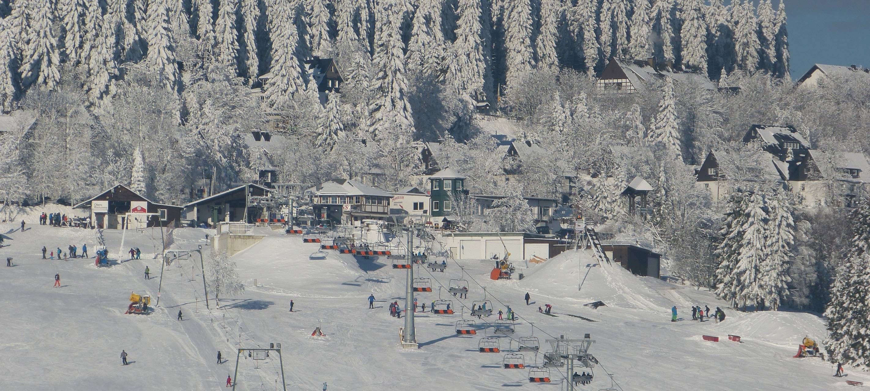 Kunstschnee im Sauerland garantiert Skivergnügen