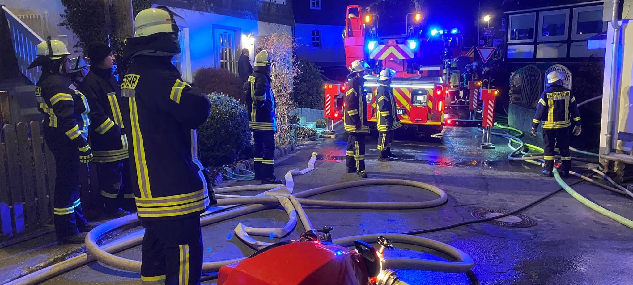 Brände in Olsberg-Bruchhausen und Neheim-Moosfelde