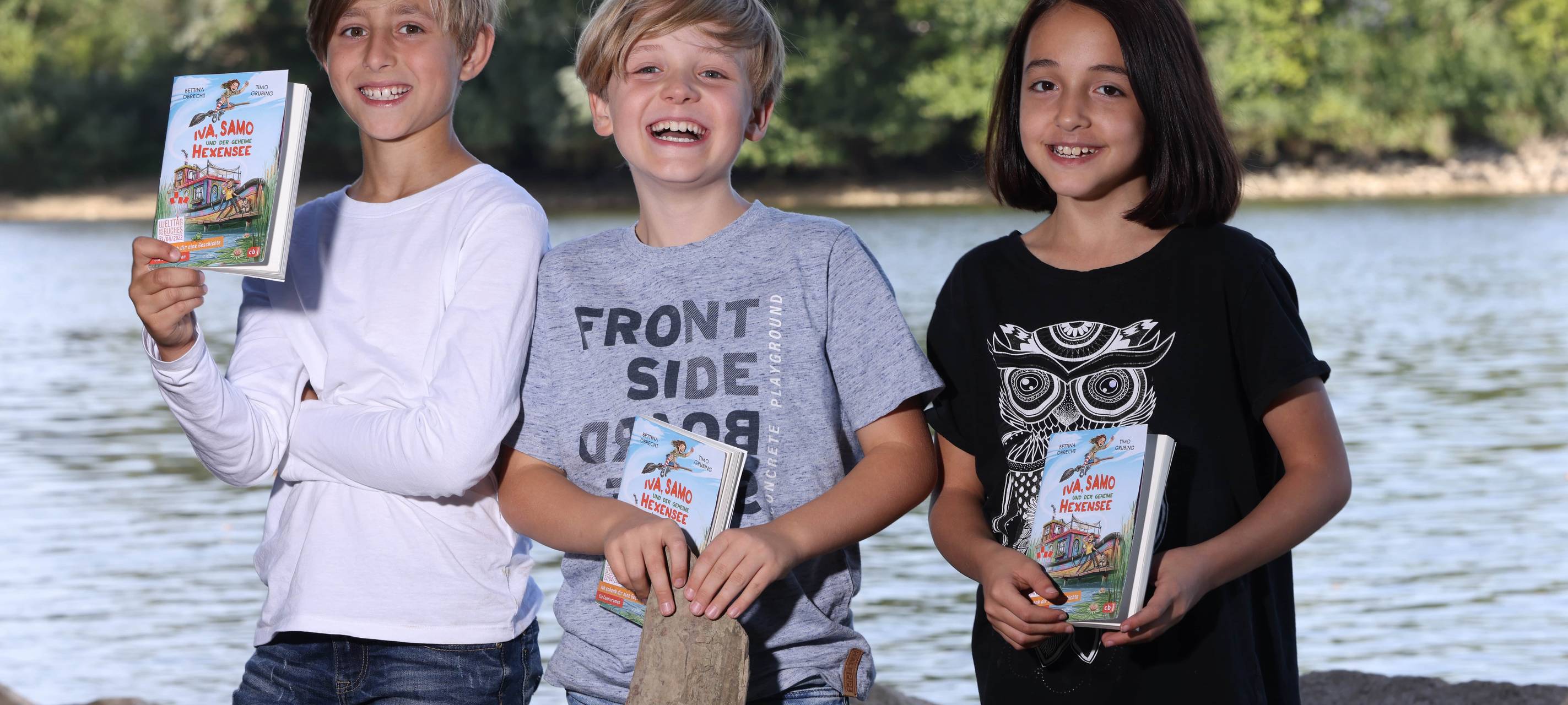 Buchgeschenk für tausende Schüler im HSK