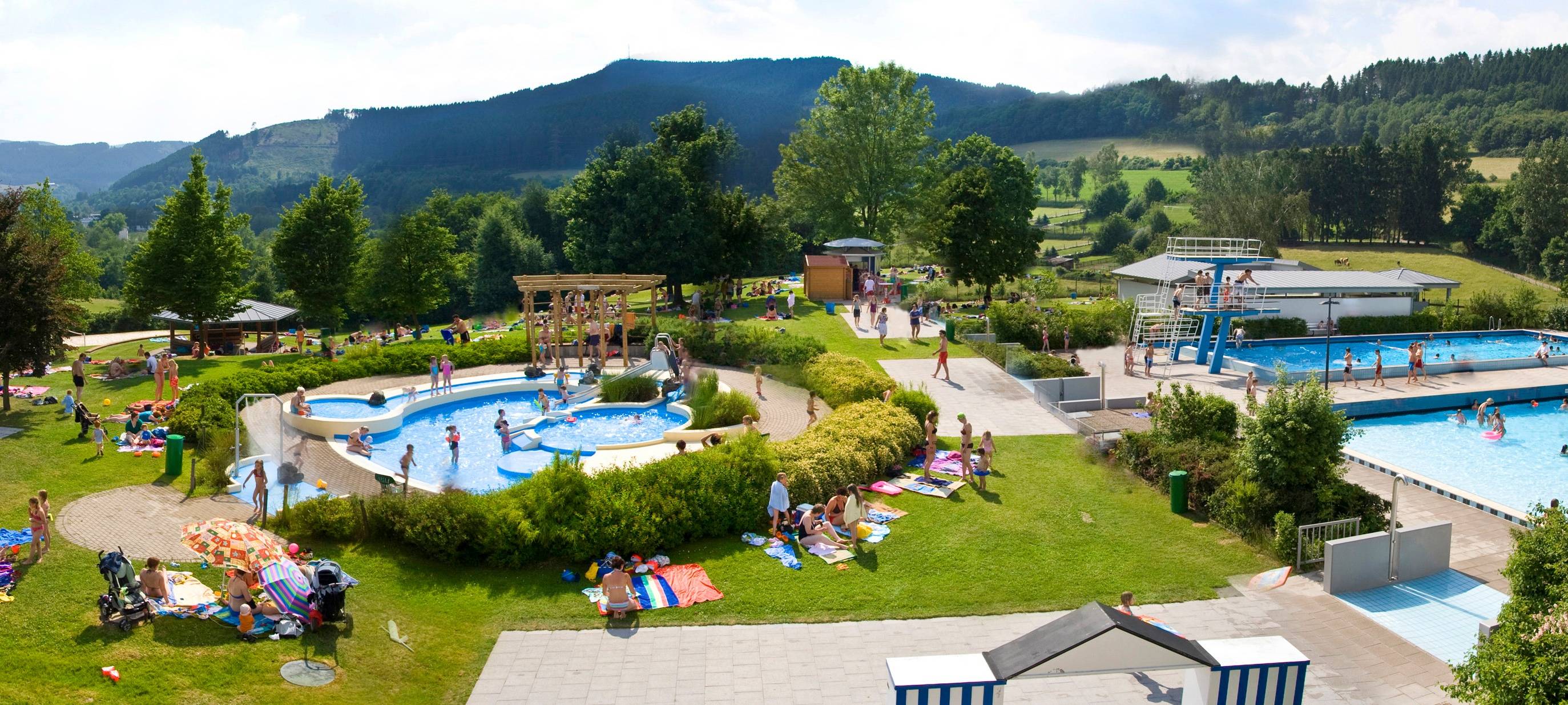 Wellen-Freibad in Schmallenberg startet in Saison