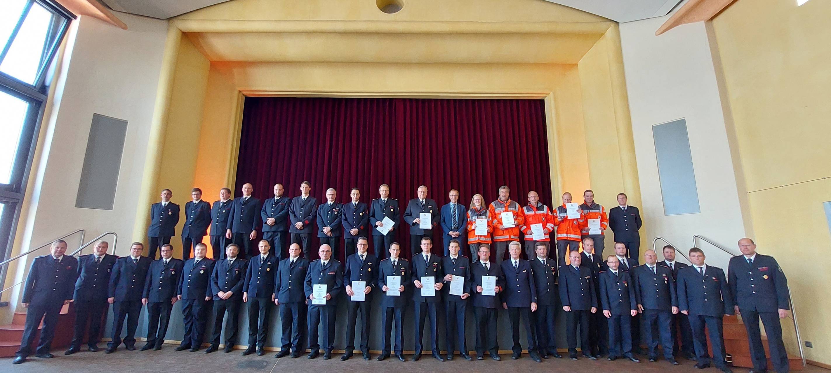Brilon: Fluthelfermedaille des Landes für 53 Helfer