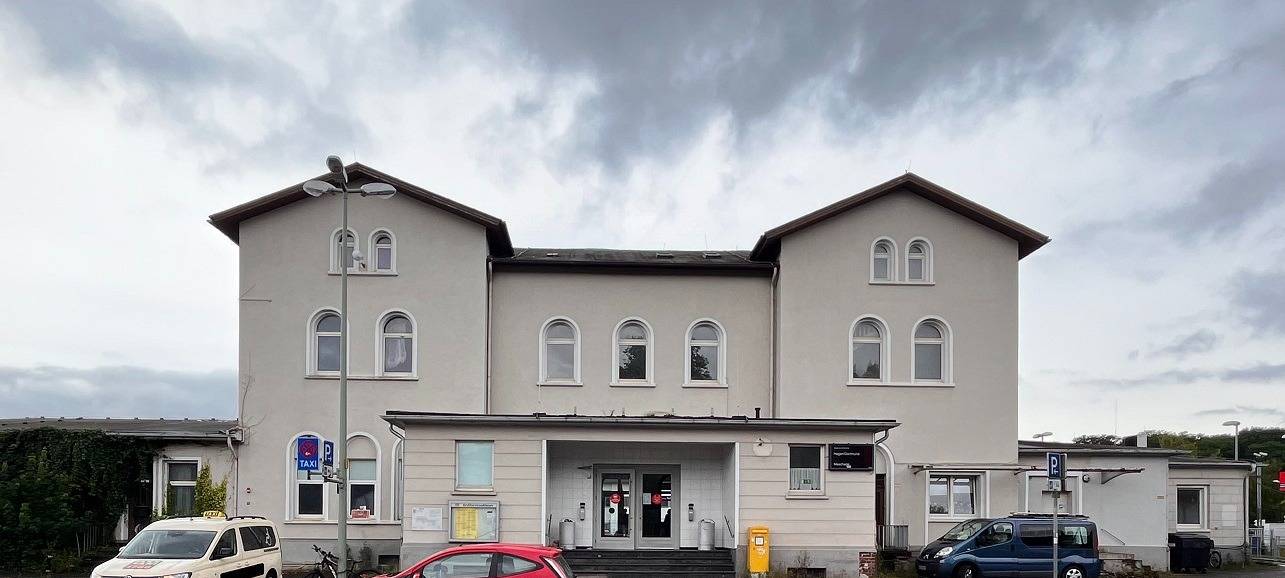 Stadt Arnsberg sucht Investor für Bahnhof Neheim-Hüsten