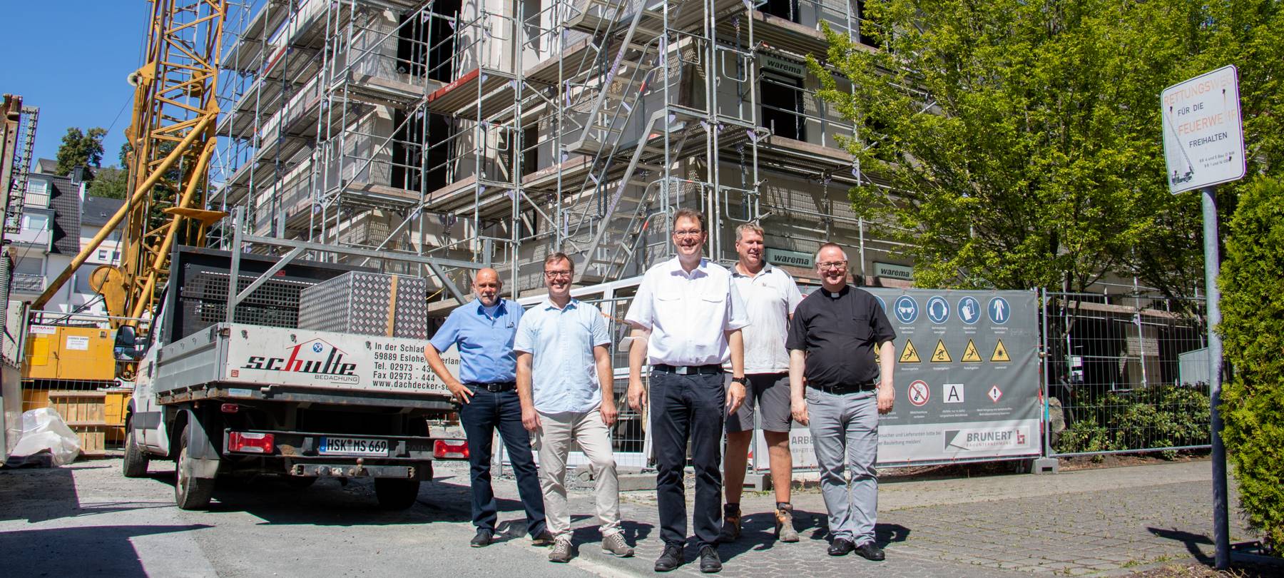 Caritasverband Meschede feiert Richtfest am neuen Caritas-Zentrum