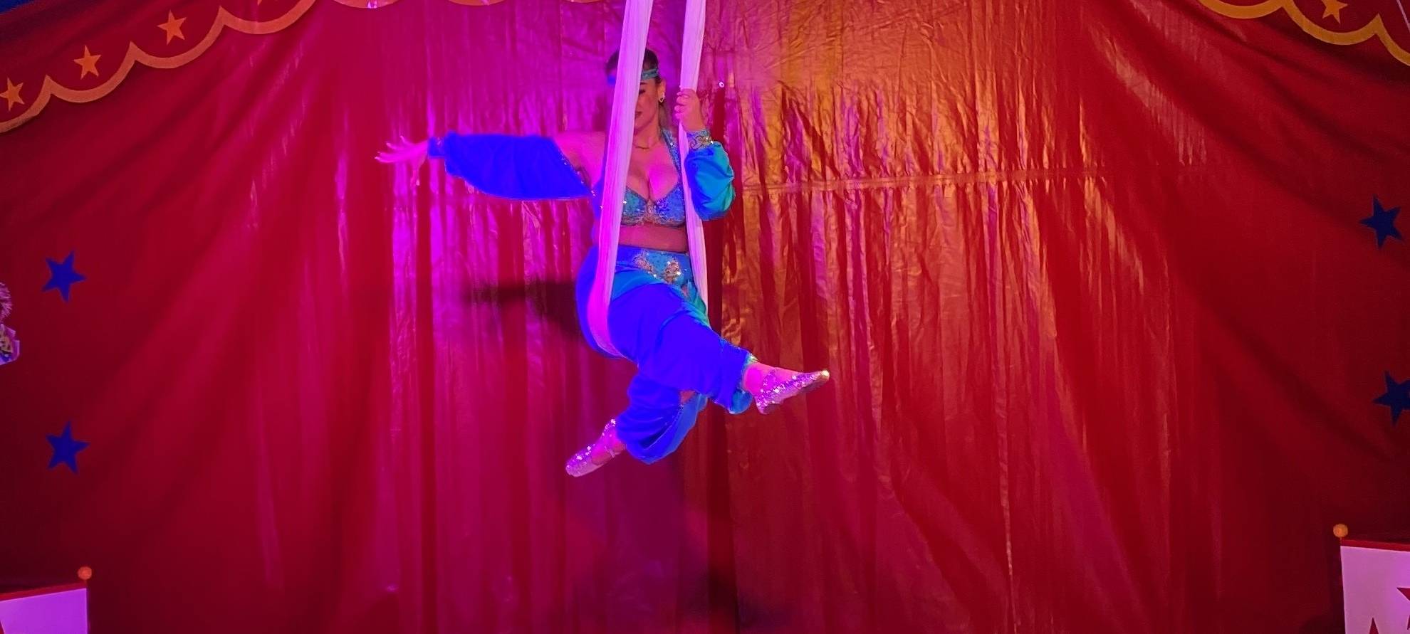 Zum Nachhören: Das Leben im Circus Sarelli