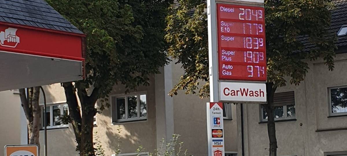 Zum Nachhören: Letzter Tag mit Tankrabatt