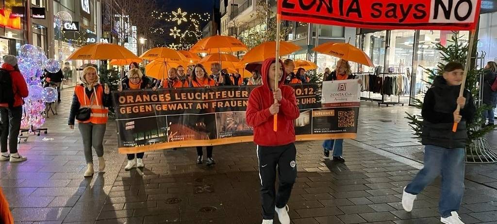 Neheim: Zeichen gegen Gewalt