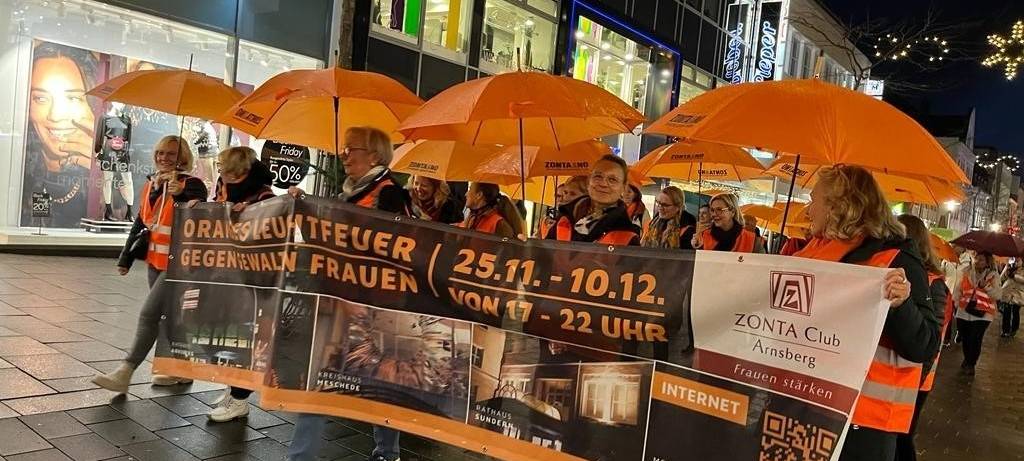 Neheim: Zeichen gegen Gewalt