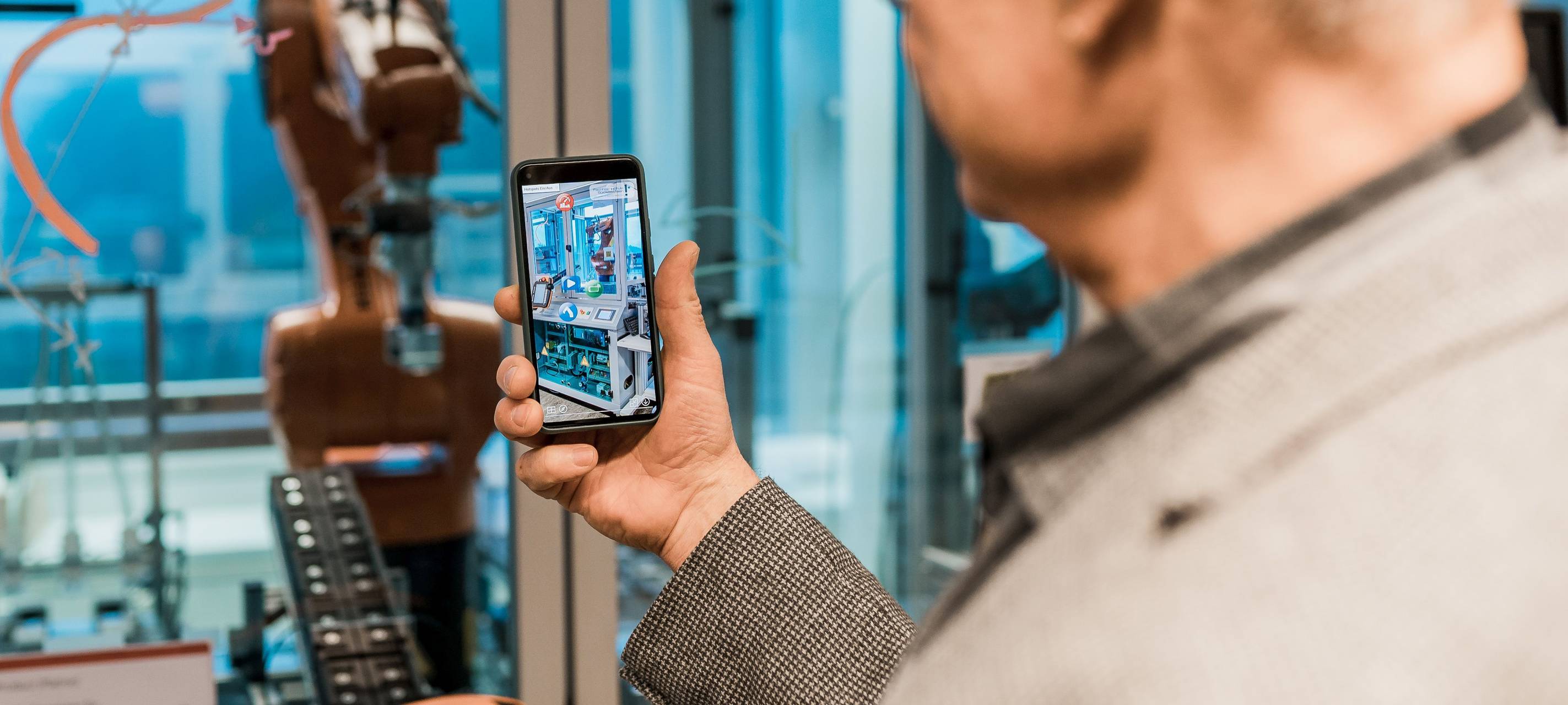 Sauerland: Digitales Berufsnetzwerk für Berufskollegs