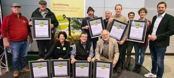 Wanderwege im Sauerland ausgezeichnet